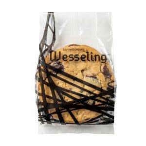 Chocolate chip cookie to go