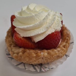 Aardbeienschelp gebakje